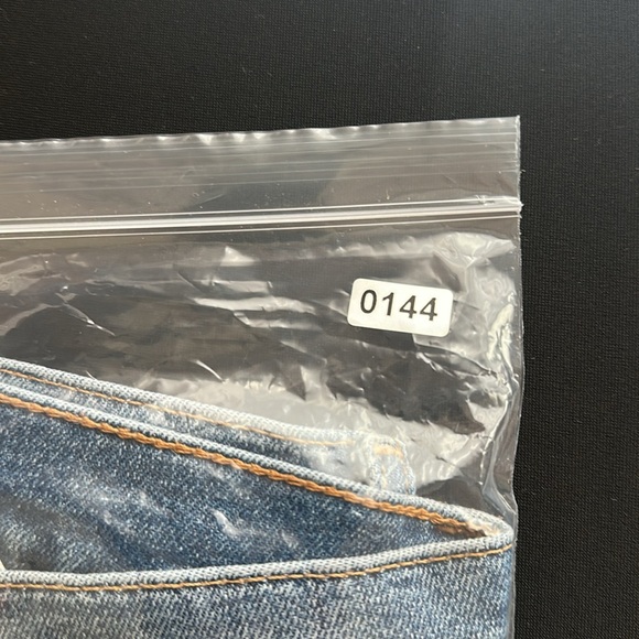 Hudson Jeans Women's Distressed Blue Skinny Jeans - Picture 12 of 12